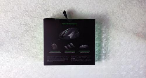 razer-naga-trinity-exterior-trasera